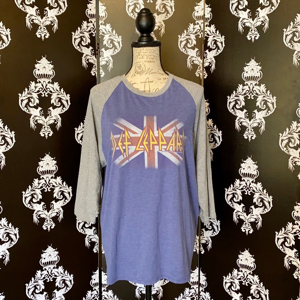 🍀 NWT! Def Leppard 3/4 Sleeve Rock Shirt!